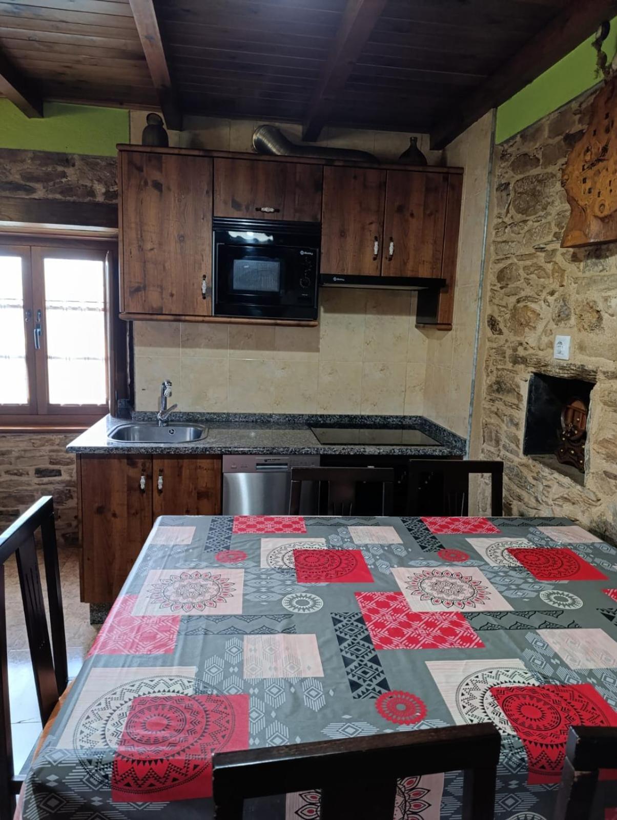Apartamentos Rio Eo San Tirso de Abres 外观 照片